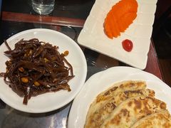 -聚首堂·特色小吃·肘子(什刹海德胜门店)