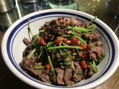 -二厨·吊桥小院·脆皮烧鸡公·本地农家菜(沿江西路店)