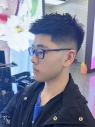 -藤野造型烫染·漂发