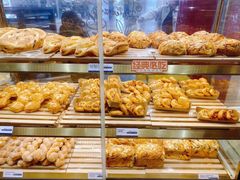 -TOUCH泰奇(奉贤宝龙城市广场店)