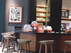 -星巴克(杭州湖滨银泰E区店)