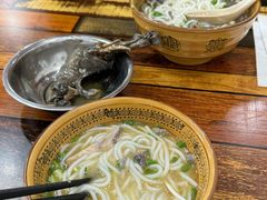 -正宗李家土鸡米线店