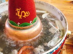 -毛辣果·贵州红酸汤牛肉火锅(西单店)