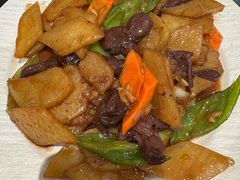 -红东阁东北菜烤肉酒馆(CROSS万象汇店)