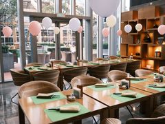 -两咖啡自助餐厅(静安香格里拉酒店)