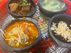 -包整·丝娃娃(一览甲秀楼风景店)