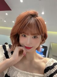 -BULB STUDIO 巴柏明星发型工作室