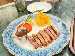 -秘密旅行Bonjour(黑金冠 江南西店)