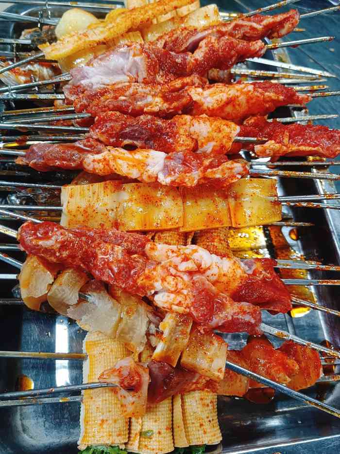安氏延边烤肉串-"想撸串就必来的一家店,他们家是自己烤,但.