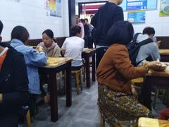 大堂-覃肥叔桂林米粉(粮道街店)