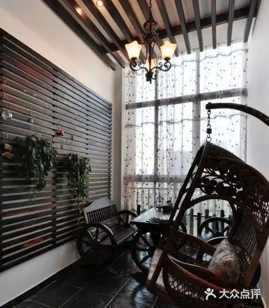 给你家阳台吊个顶