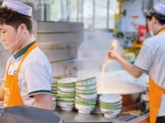 -伊穆祥牛肉面总店·清真