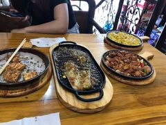 -老东镇啤酒屋海鲜加工·蒸汽海鲜·海鲜烧烤(台东店)