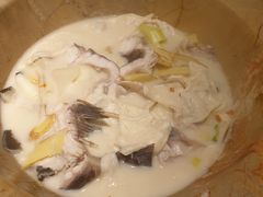 -滇香肴·云南菜蒸汽石锅鱼(云南北路店)