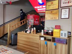 -阿婆情腊排骨火锅(金虹路店)