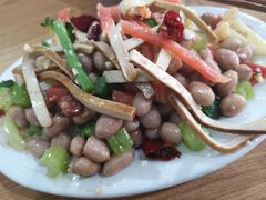 凉菜拼盘-清真老铁家灌汤包