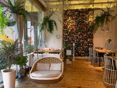 -春树下·树屋花房西餐厅(罍街AS1980店)