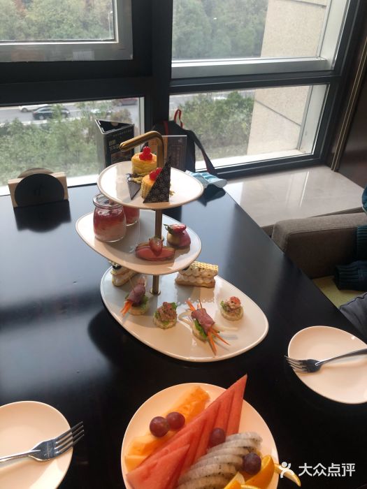 大雁塔假日酒店·绿茵阁西餐厅图片