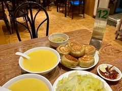 -清真吴记门钉肉饼·喜多利