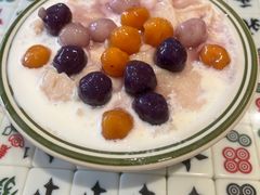 白雪芋泥丸子-堂屋糖水店(愚园店)
