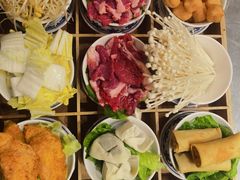 -聚汇三少·龙虾·中餐厅(莫邪路新天地店)