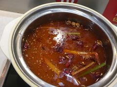 -百品聚旋转火锅(万德庄店)