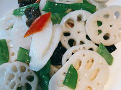 -荷塘秋月·本帮江浙菜(国权路店)