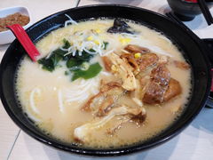 -灵芝妹子海鲜米线(香炉礁山姆店)