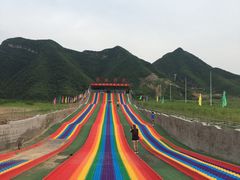 -荣盛康旅野三坡滑雪场