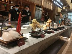 -雍和会海鲜姿造自助(湖东路店)