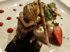 -Top Of Vancouver Revolving Restaurant