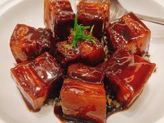 公馆红烧肉-世博源公馆·本帮融合菜·主题包厢·江景餐厅