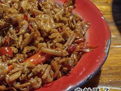 -老三样·美食研究中心(世贸路店)