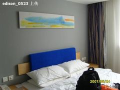 时尚大床房-如家酒店·neo(成都春熙路新南门地铁站店)