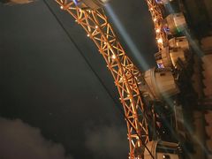-影汇之星8字形摩天轮