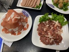 -楼外楼大刀肉传统火锅居(幸福街店)
