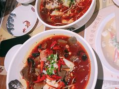 -渝是乎酸菜鱼(龙旗购物中心店)