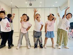 -飞童凡响艺术学校(松江区九里亭校区)