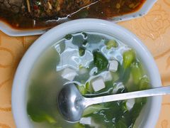 -月落乌啼餐馆