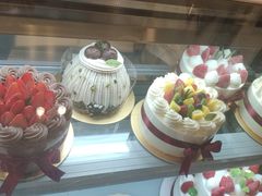 -花花卷卷·鲜食蛋糕(静安久光百货店)