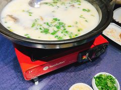 -大城小院饭店(博隆广场虹桥店)