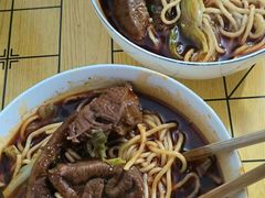 -易毛特色牛肉面(解放碑步行街店)