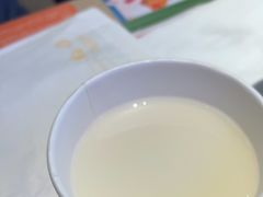 -麦当劳(CP静安店)
