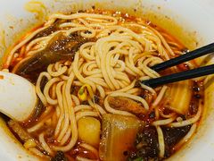 -渝是乎酸菜鱼(龙旗购物中心店)