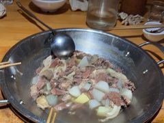 -大众跷脚牛肉馆·非遗传承单位(峨眉山店)