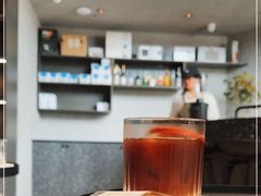 -HUG·拥抱咖啡(郑州宝龙广场店)