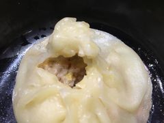 蟹黄汤包-百年尹氏汤包(湖南路狮子桥店)