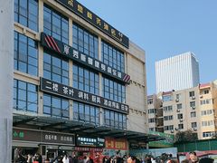 -鑫朱雀农贸批发市场