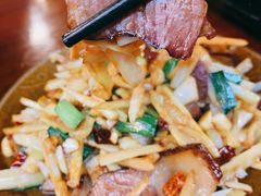 春笋腊肉-苗湘食府(十年店)