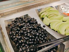 -金滏山烤肉·海鲜·火锅自助餐厅(襄阳万达店)